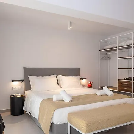 Electra Luxury At The Center Apartment *